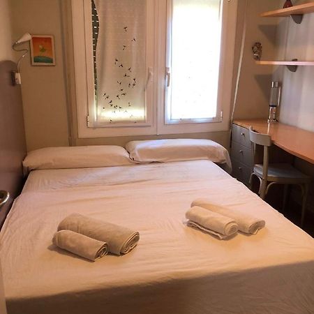 Habitacion Matrimonial Hotel Estella Kültér fotó
